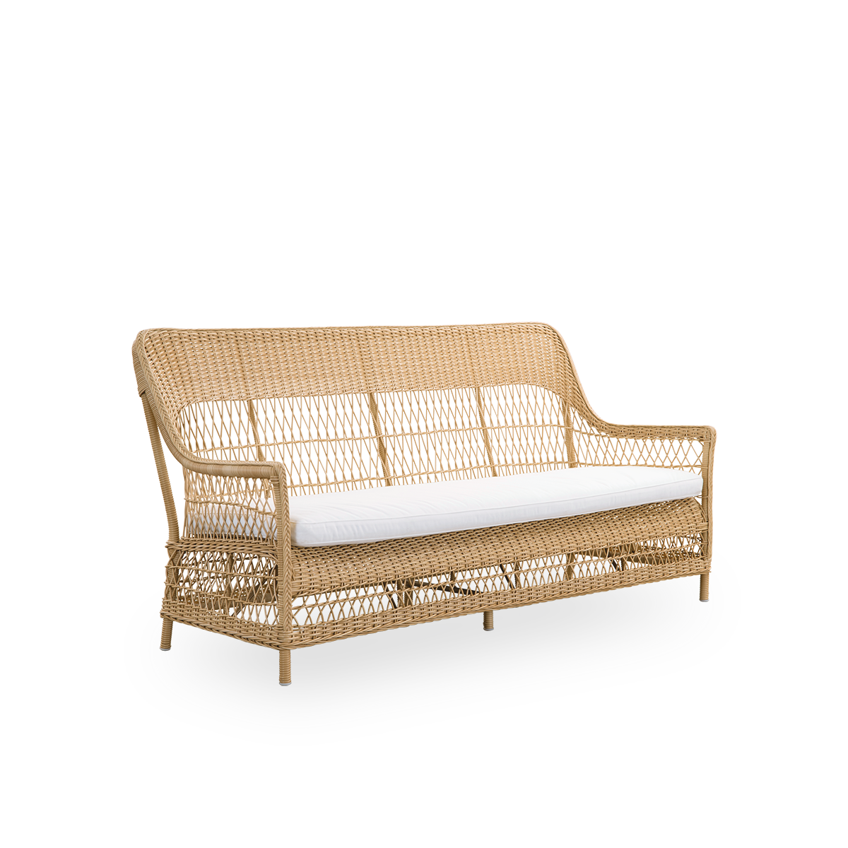 Side view af Dawn udendørs 3-personers sofa i Natural, inspireret af britisk kolonistil. Romantisk sofa med armlæn og høj ryg. Fuldt flettet i ArtFibre på håndbøjet aluminiumsramme.
