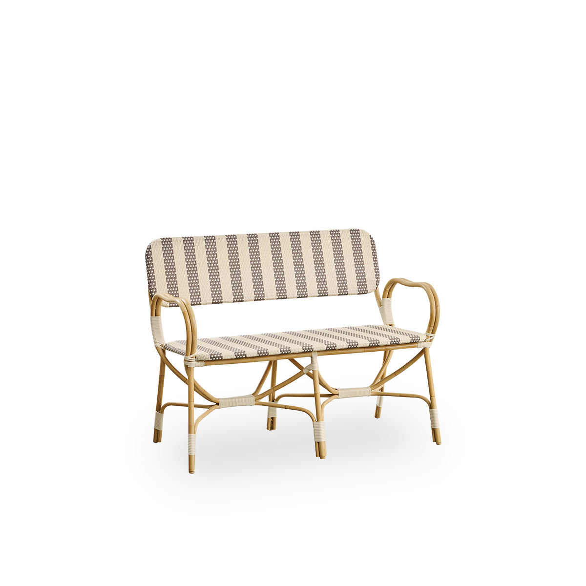 Side view af Bistro udendørsbænk, designet af Franco Albini og Franca Helg. Aluminiumsramme i rattan-look med fuldt fletet sæde og ryg i bredstribet mønster i brunt og elfenbensfarvet ArtFibre.