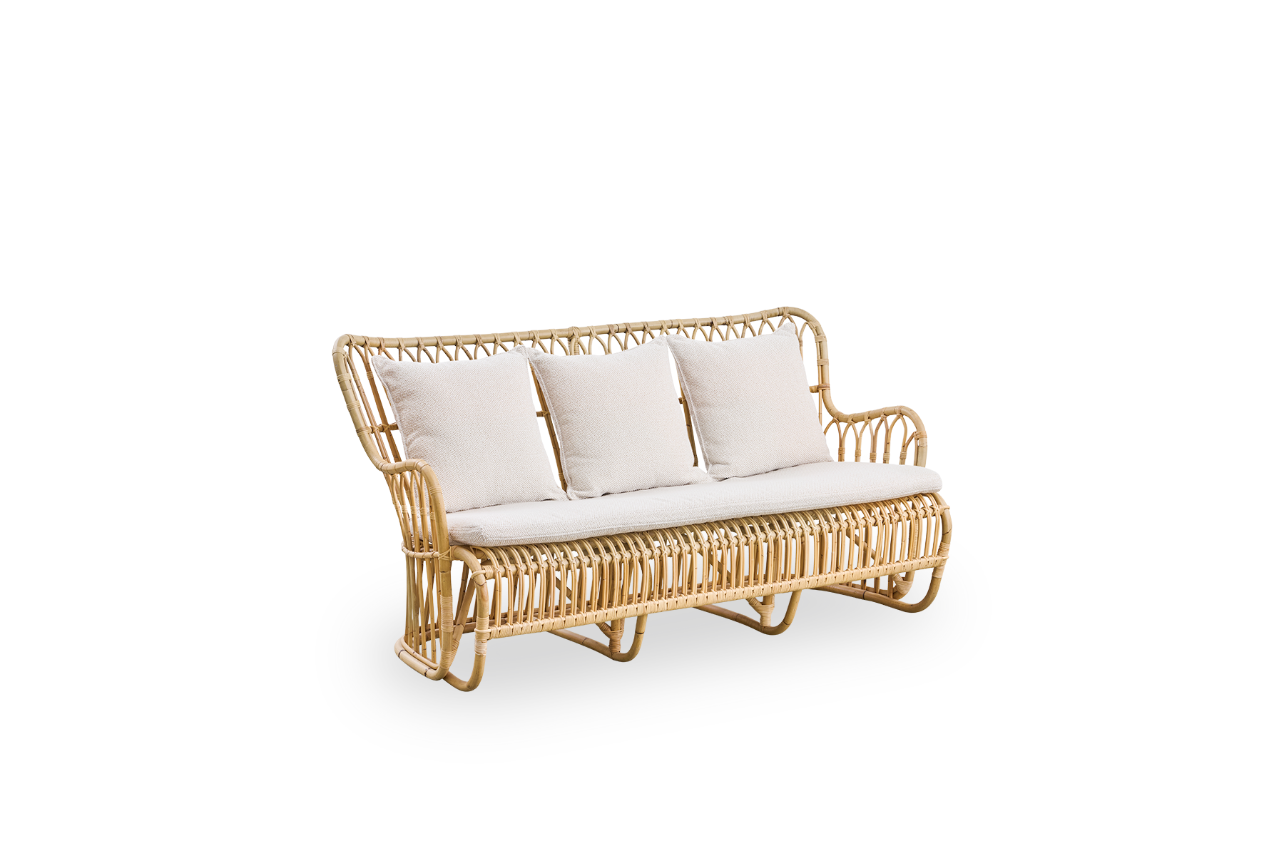 Side view af Tulip kurvestol-sofa designet af Tove Kindt-Larsen med bløde, organiske linjer. Håndlavet i høj kvalitet Indonesisk rattan.