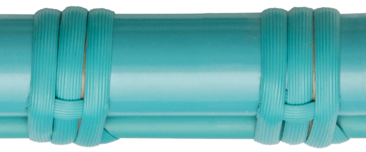 Turquoise aluminiumsstel med matchende ArtFibre vævning — specialfarve til Sika-Design Exterior møbler