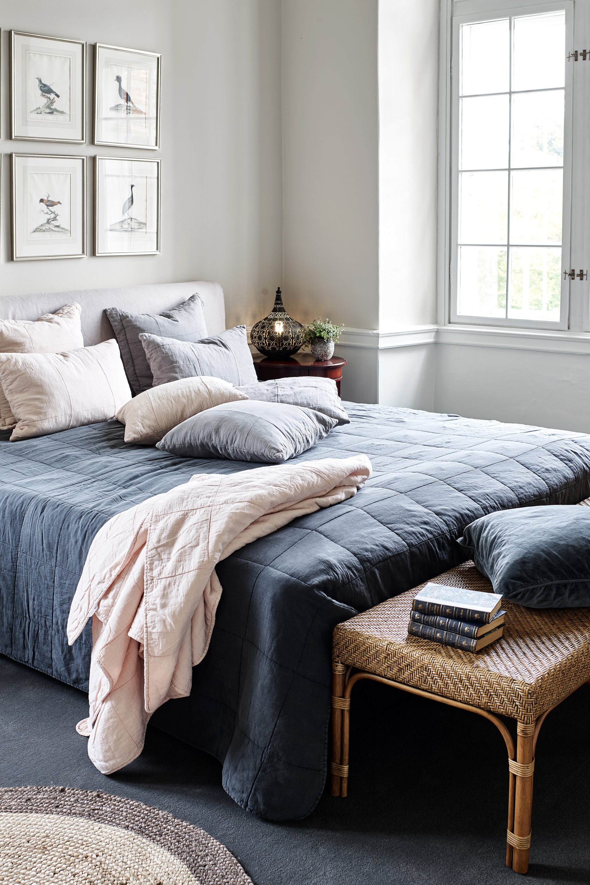 Charmerende, håndfarvede sengetæpper til soveværelset i 2020