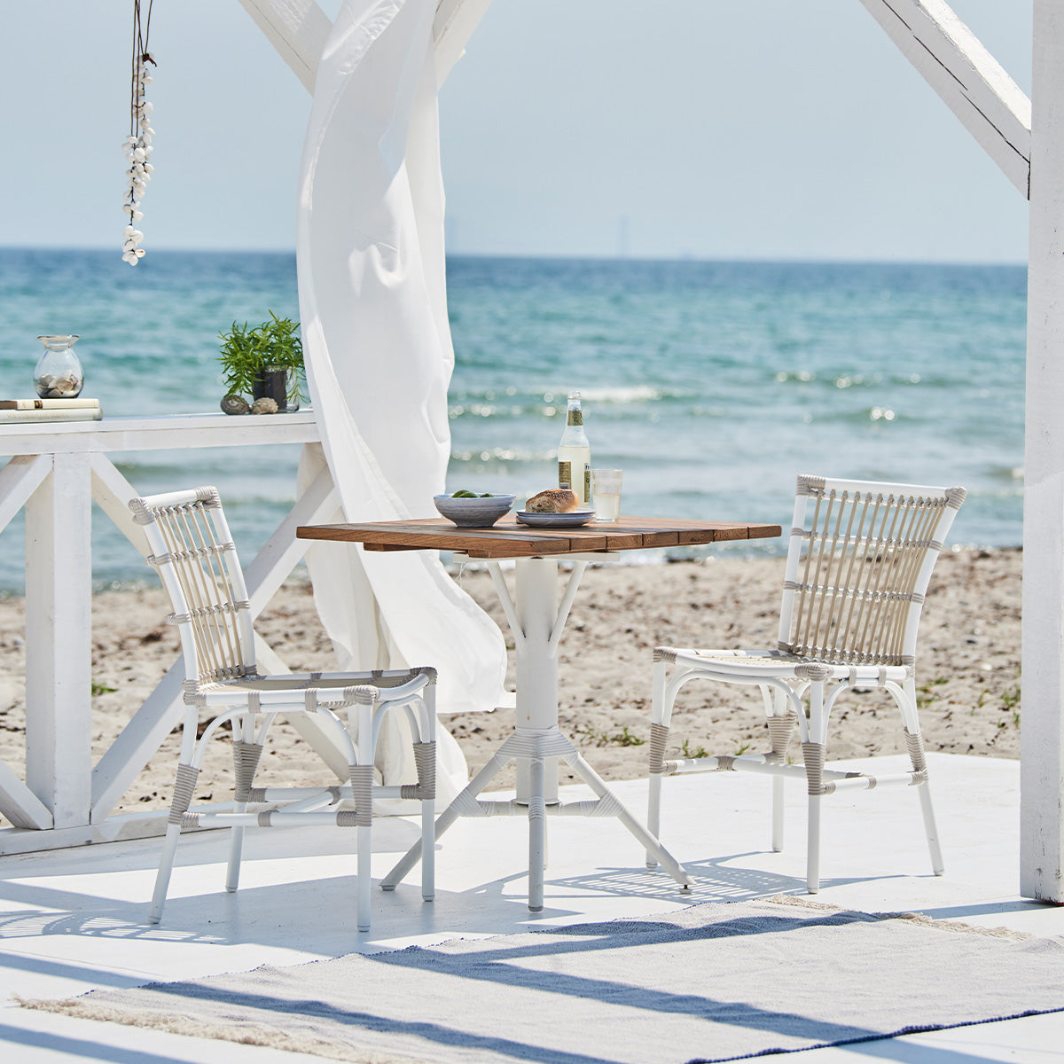 Nicole Cafébord | Teak 70x70 cm