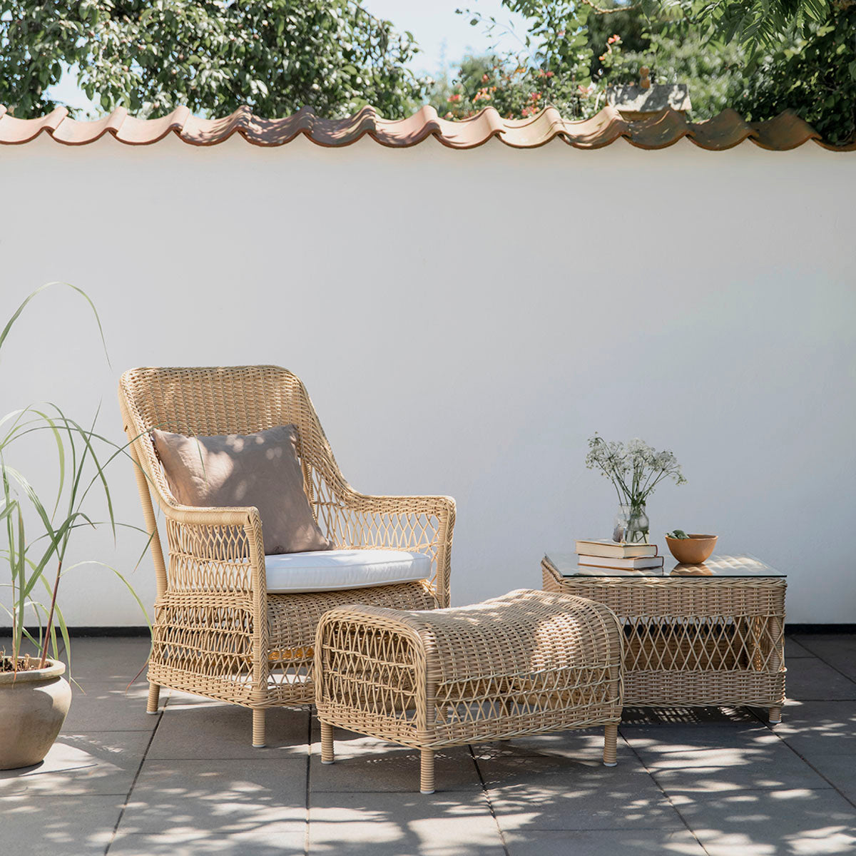 Dawn Exterior Skammel