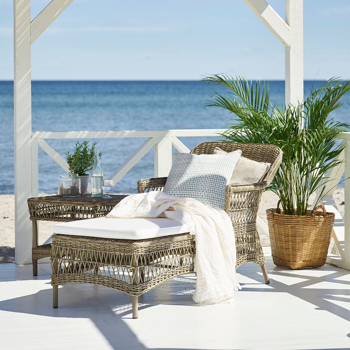 Olivia Exterior Liggestol