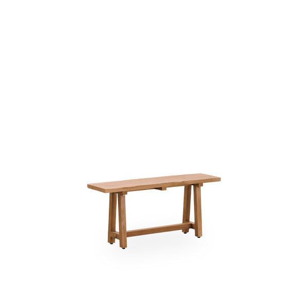 Side view af Lucas indendørs teakbænk, længde 100 cm. En kompakt og elegant teakbænk lavet af patineret teak med rustikt udseende i naturlig kastanjefarve.