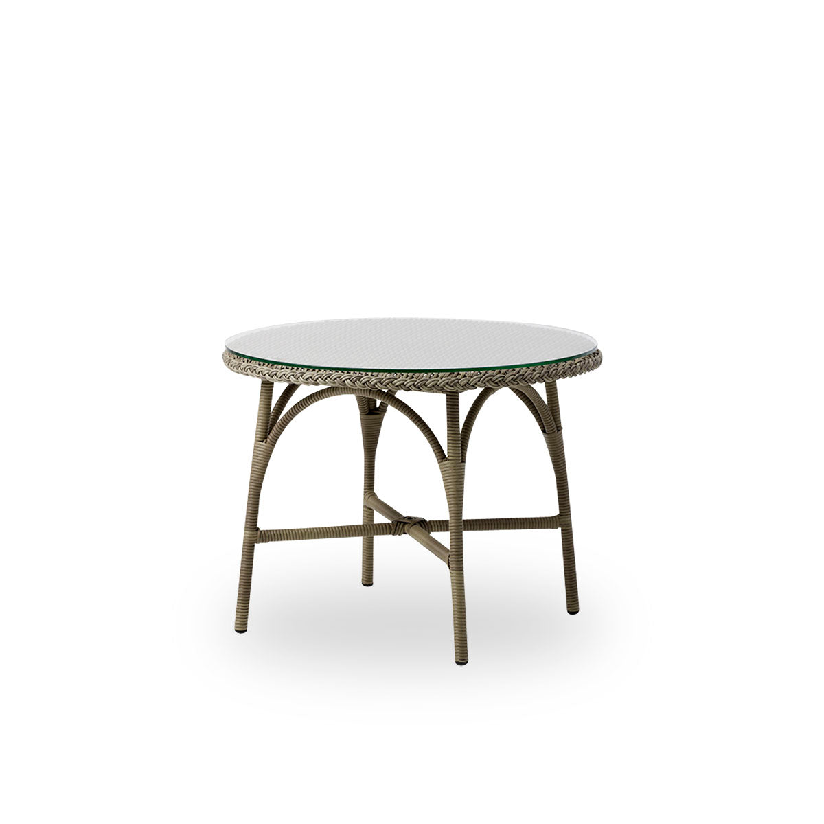 Side view af Victoria rundt udendørs sofabord med glasbordplade Ø80 cm. Aluminiumsramme fuldt flettet med ArtFibre i Antique grey farve.