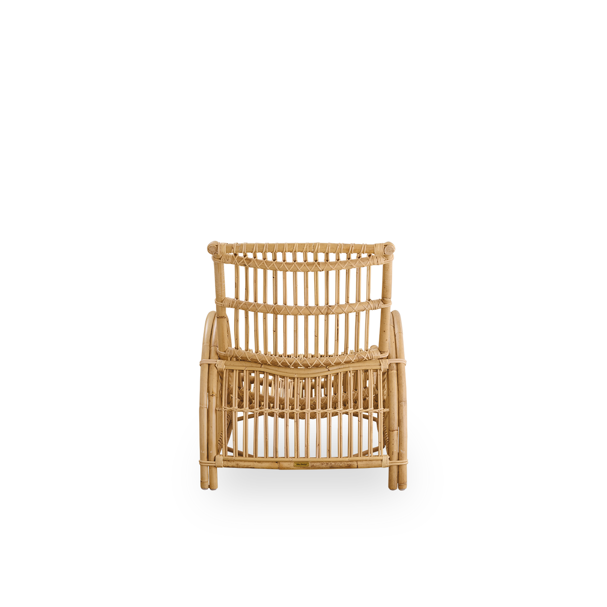 Bagfra vinkel af Paris loungestol, ikonisk design af Arne Jacobsen. Håndlavet af rattan af høj kvalitet.