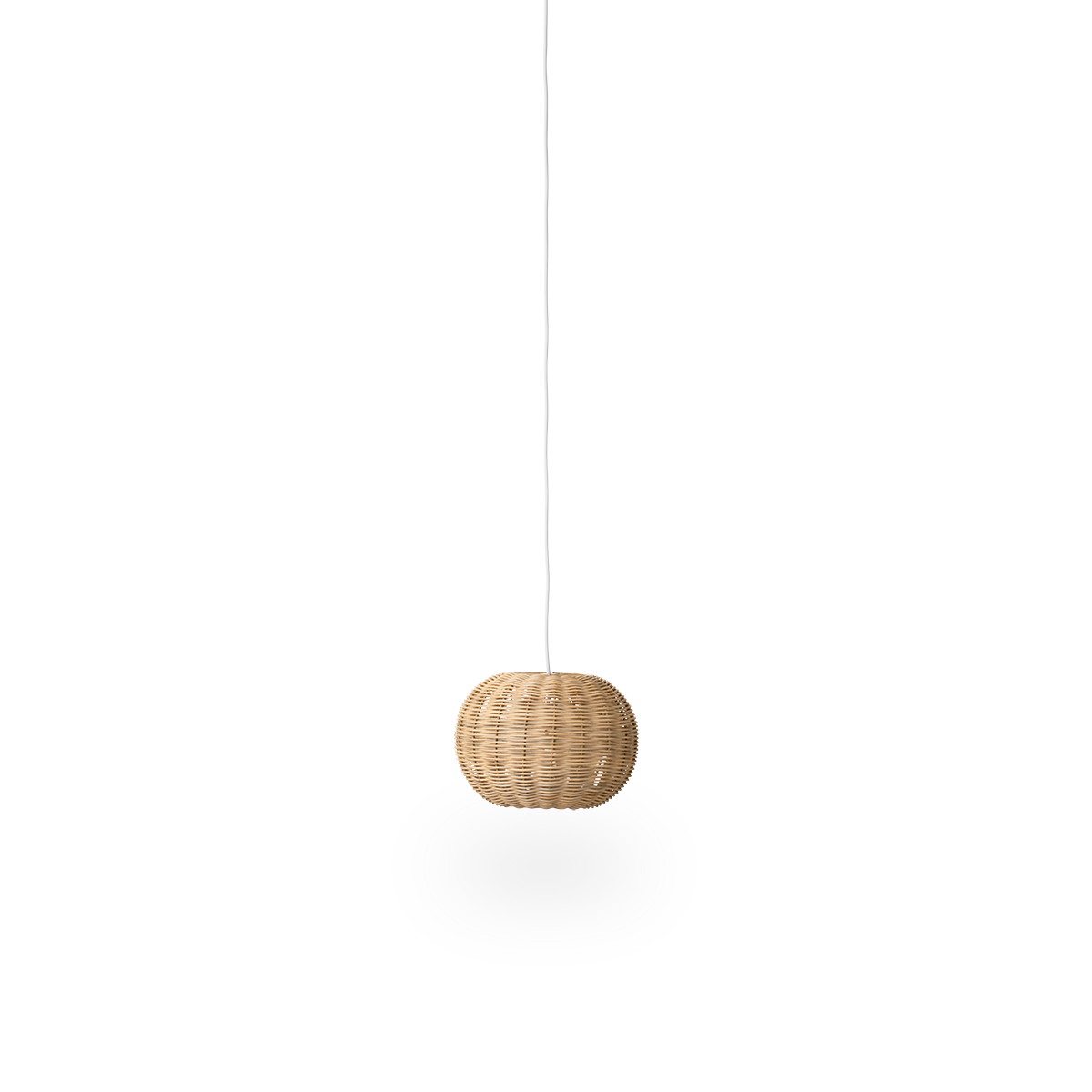 Tangelo rattan-lampeskærm designet af Darcy Clarke, størrelse Ekstra Small, Ø24 cm. Håndlavet i rattan med indre stålramme, som giver god vægt og stabilitet.