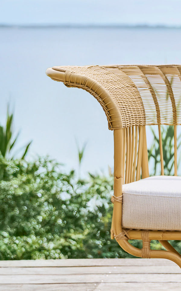 Dette er et nærbillede af Belladonna Udendørs sofa i natural Aluminium ArtFibre.