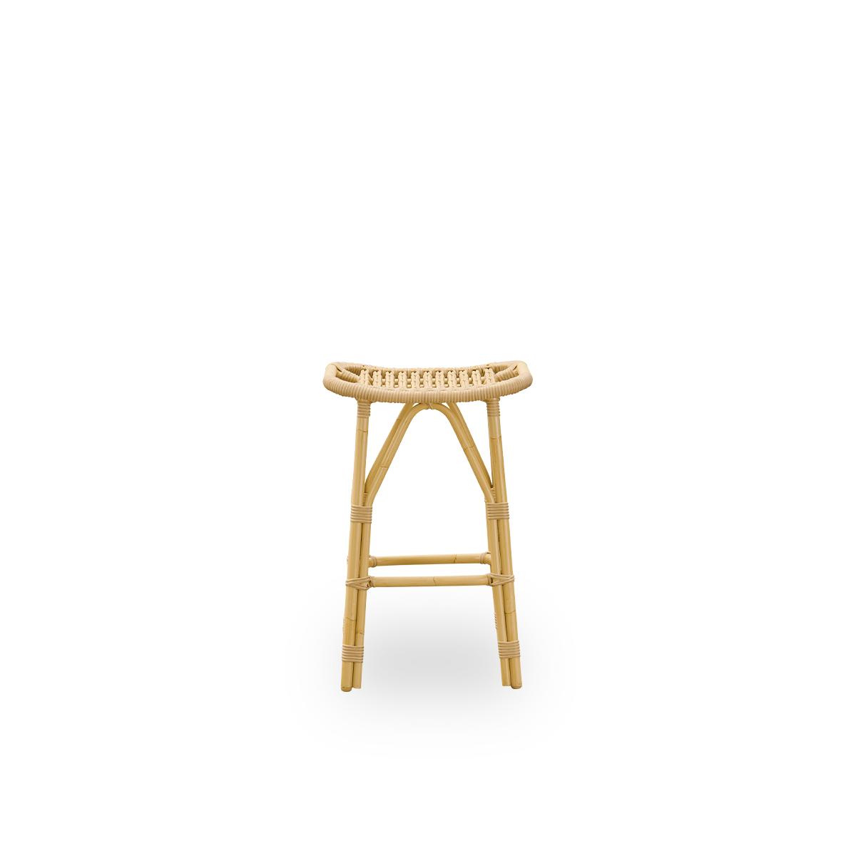 Ren front vinkel af Salsa udendørs barstol med fodstøtte og buet sæde.
Aluminiumsstel i rattan-look med ArtFibre-bindinger. Højde 79 cm.