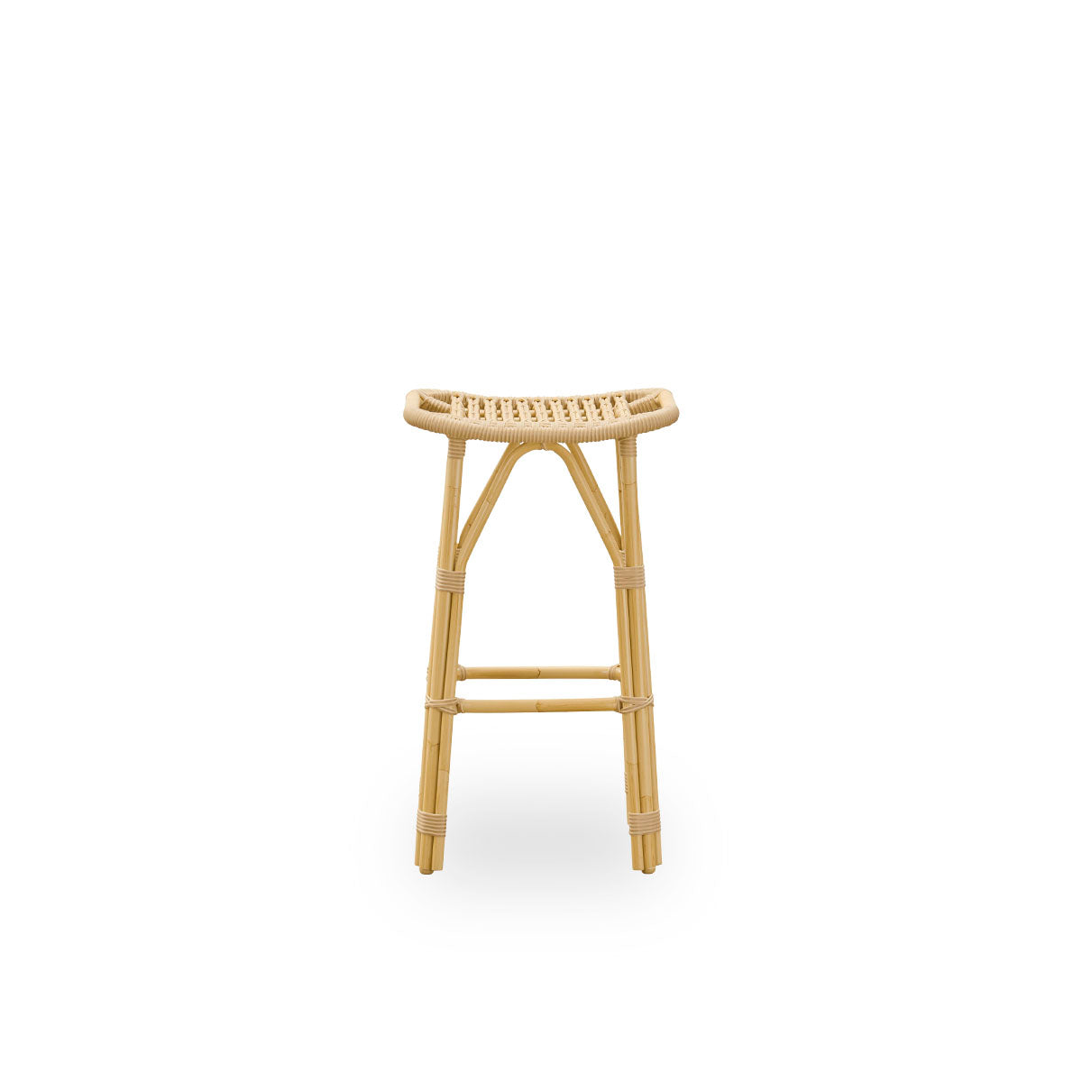 Ren front vinkel af Salsa udendørs barstol med fodstøtte og buet sæde.
Aluminiumsstel i rattan-look med ArtFibre-bindinger. Højde 79 cm.