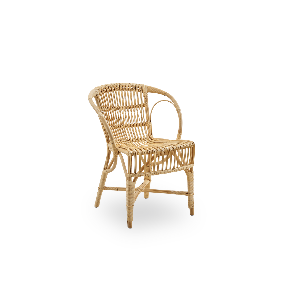Side view af Robert spisestol i Natural farve, designet af Robert W. Elegant fletstol håndlavet i højkvalitets indonesisk rattan.